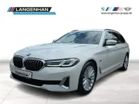 Gebraucht BMW 530e Efficient Dynamics 292 PS (214 kW) 2022 Weiß Kombi
