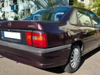 Gebraucht Opel Vectra 71 PS (52 kW) 1995 Rot Limousine
