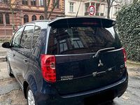 Gebraucht Mitsubishi Colt Invite 95 PS (69 kW) 2011 Blau Kleinwagen