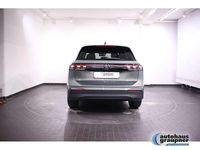 Gebraucht VW Tiguan Goal 150 PS (110 kW) 2025 Grün / cipressino grün SUV