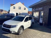 Gebraucht Dacia Logan MCV Stepway 95 PS (69 kW) 2019 Weiß Kombi