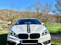 Gebraucht BMW 220 Active Tourer Sport Line 192 PS (141 kW) 2015 Weiß Van / Kleinbus
