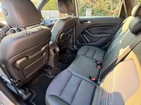 Gebraucht Mercedes B180 109 PS (80 kW) 2016 Silber Van / Kleinbus