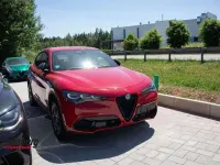 Gebraucht Alfa Romeo Stelvio Sprint 209 PS (153 kW) 2024 Rot SUV