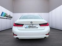 Gebraucht BMW 320 Sport Line 184 PS (135 kW) 2020 Mineralweiß met. Limousine