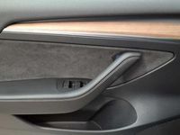 Second-hand Tesla Model 3 Performance 376 kW (512 CP) 2022 Albastru Berlinǎ