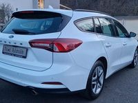 Gebraucht Ford Focus 120 PS (88 kW) 2022 Weiß Kombi