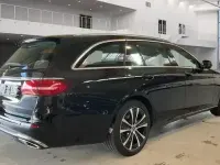 Używany Mercedes E300 320 KM (235 kW) 2021 Czarny Kombi