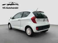 Gebraucht Kia Picanto Edition 7 69 PS (50 kW) 2012 Schneeweiss Kleinwagen