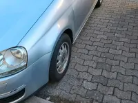 Gebraucht VW Jetta 115 PS (84 kW) 2006 Silber Limousine