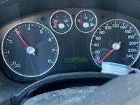 Second-hand Ford Focus 120 CP (88 kW) 2003 Albastru Break