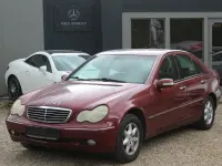 Gebraucht Mercedes C180 Elegance 129 PS (94 kW) 2002 Rot Limousine