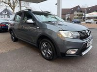 Gebraucht Dacia Logan MCV Celebration 90 PS (66 kW) 2018 Grau Limousine