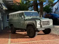 Gebraucht Land Rover Defender 122 PS (89 kW) 2011 Grün Kombi
