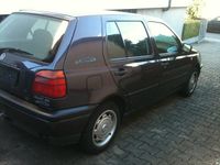 Gebraucht VW Golf III 90 PS (66 kW) 1993 Blau Kleinwagen