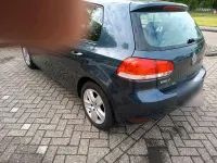 Gebraucht VW Golf VI 105 PS (77 kW) 2010 Blau Kleinwagen