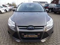 gebraucht Ford Focus Turnier Edition*Klimaautm*Park-Assist*Sitzh*Reg*