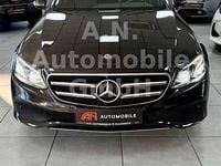 Gebraucht Mercedes E350 Avantgarde 299 PS (219 kW) 2019 Schwarz Limousine