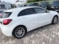 Gebraucht Mercedes A160 90 PS (66 kW) 2015 Weiß Kleinwagen