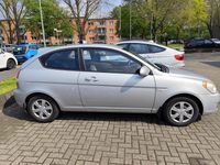 Second-hand Hyundai Accent 97 CP (71 kW) 2007 Gri Berlinǎ