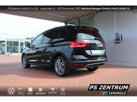 Neu VW Touran Comfortline 150 PS (110 kW) 2025 Van / Kleinbus