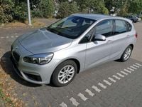 Gebraucht BMW 218 Active Tourer 136 PS (100 kW) 2015 Silber Van / Kleinbus