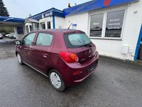 Gebraucht Mitsubishi Space Star Edition 71 PS (52 kW) 2018 Rot Kleinwagen
