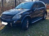 Gebraucht Mercedes ML320 224 PS (164 kW) 2007 Schwarz SUV