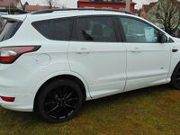 Usado Ford Kuga ST-Line 182 HP (133 kW) 2017 Branco SUV