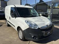 Usata Opel Combo 120 CV (88 kW) 2018 Bianco Monovolume