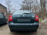 Gebraucht Skoda Octavia Ambiente 116 PS (85 kW) 2006 Grün Limousine