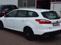 Gebraucht Ford Focus Trend 95 PS (69 kW) 2012 Weiß Limousine