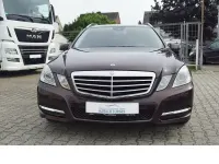 Gebraucht Mercedes E300 Avantgarde 231 PS (169 kW) 2011 Braun Kombi