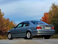 Gebraucht BMW 528 193 PS (141 kW) 1997 Silber Limousine