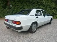 Gebraucht Mercedes 190 109 PS (80 kW) 1991 Weiß Limousine
