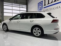 Gebraucht VW Golf VII Life 150 PS (110 kW) 2021 Weiß Limousine