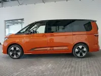 Gebraucht VW Multivan Edition 150 PS (110 kW) 2024 Orange Van / Kleinbus