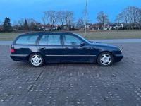 Gebraucht Mercedes E280 200 PS (147 kW) 2000 Blau Kombi