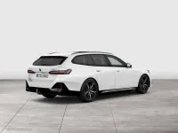 Gebraucht BMW i5 Performance 250 kW (340 PS) 2024 Weiß Kombi