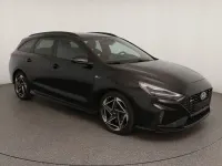 Gebraucht Hyundai i30 N Line 140 PS (102 kW) 2024 Abyss black Kombi
