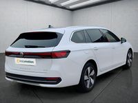 Second-hand VW Passat 150 CP (110 kW) 2025 Alb Break