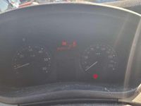 Gebraucht Renault Trafic 90 PS (66 kW) 2012 Weiß Van / Kleinbus