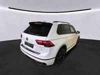 Gebraucht VW Tiguan Style 245 PS (180 kW) 2022 Oryxwhite perlmutteffekt SUV