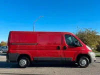 Gebraucht Peugeot Boxer 130 PS (95 kW) 2009 Rot Van