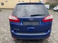 Gebraucht Ford Grand C-Max Titanium 150 PS (110 kW) 2016 Indicblau metallic Van / Kleinbus