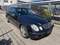 Gebraucht Mercedes E240 Elegance 177 PS (130 kW) 2002 Grau Limousine