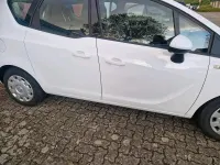 Gebraucht Opel Meriva 101 PS (74 kW) 2010 Weiß Van / Kleinbus