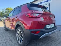 Second-hand Kia Stonic Vision 101 CP (74 kW) 2020 Roșu SUV