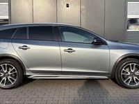 Gebraucht Volvo V60 CC 245 PS (180 kW) 2017 Grau Kombi