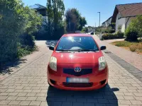 Gebraucht Toyota Yaris 69 PS (50 kW) 2007 Rot Kleinwagen